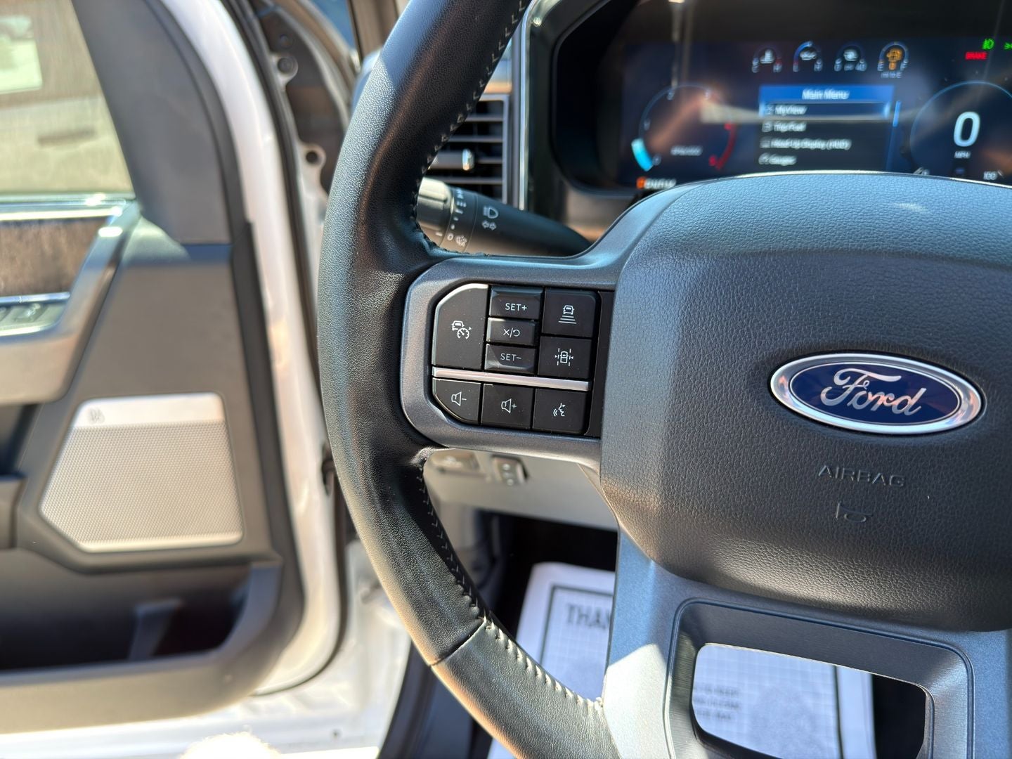 2024 Ford Super Duty F-350 SRW Lariat 4X4