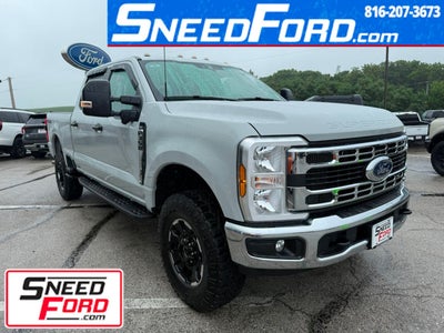 2025 Ford Super Duty F-350 SRW XLT 4X4 7.3L V8 TREMOR
