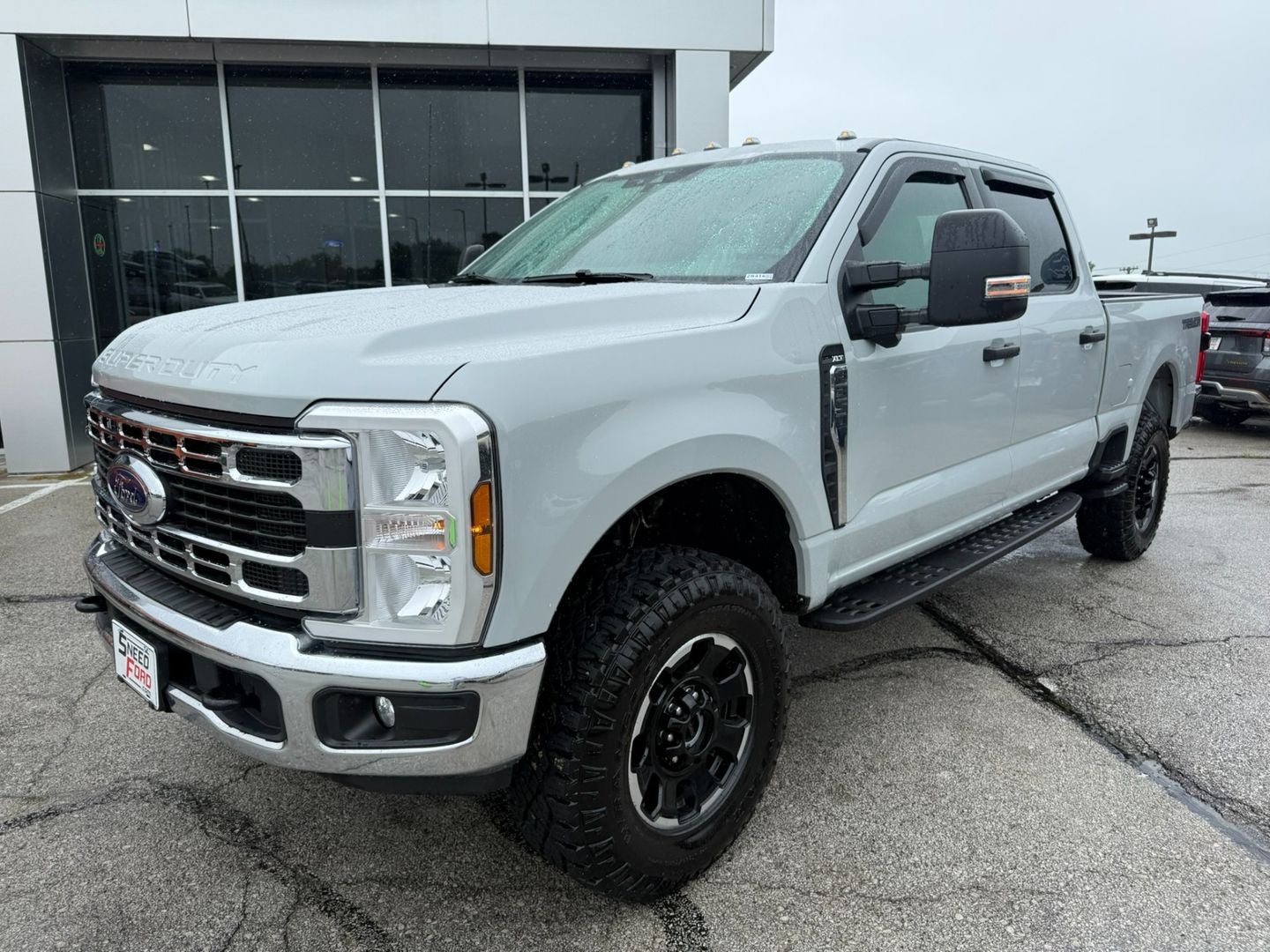 2025 Ford Super Duty F-350 SRW XLT 4X4 7.3L V8 TREMOR