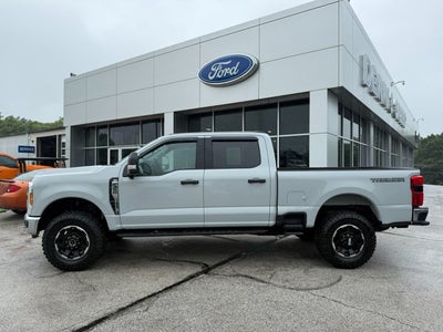 2025 Ford Super Duty F-350 SRW XLT 4X4 7.3L V8 TREMOR
