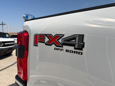 2023 Ford Super Duty F-350 SRW Lariat 4X4