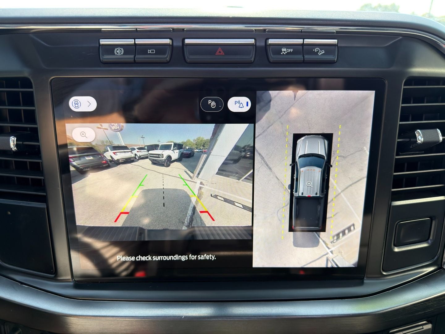 2023 Ford Super Duty F-350 SRW Lariat 4X4