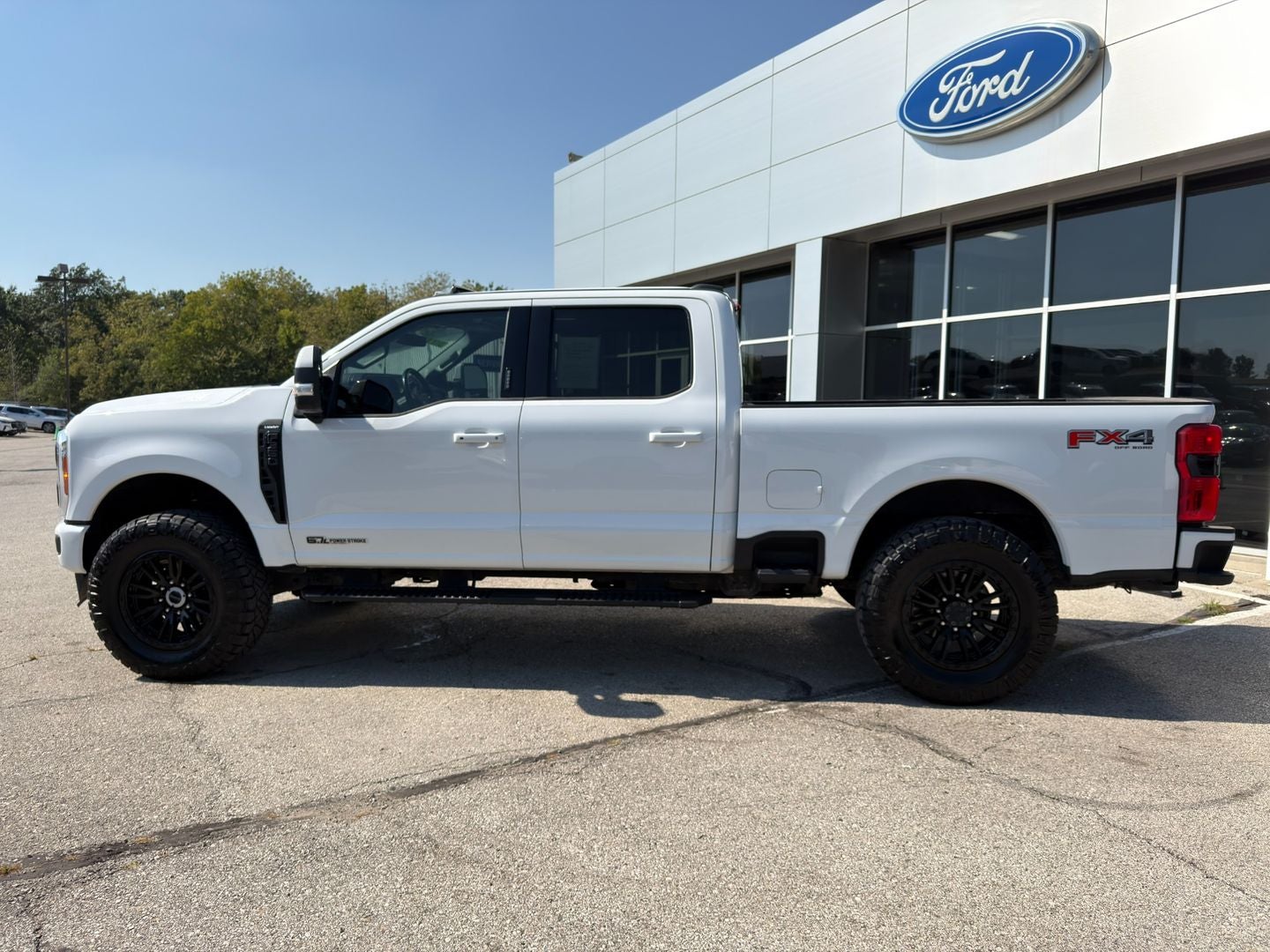 2023 Ford Super Duty F-350 SRW Lariat 4X4