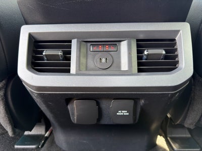 2024 Ford Super Duty F-350 DRW Lariat 4X4