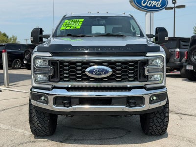 2024 Ford Super Duty F-350 DRW Lariat 4X4