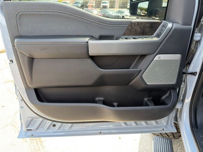 2024 Ford Super Duty F-350 DRW Lariat 4X4