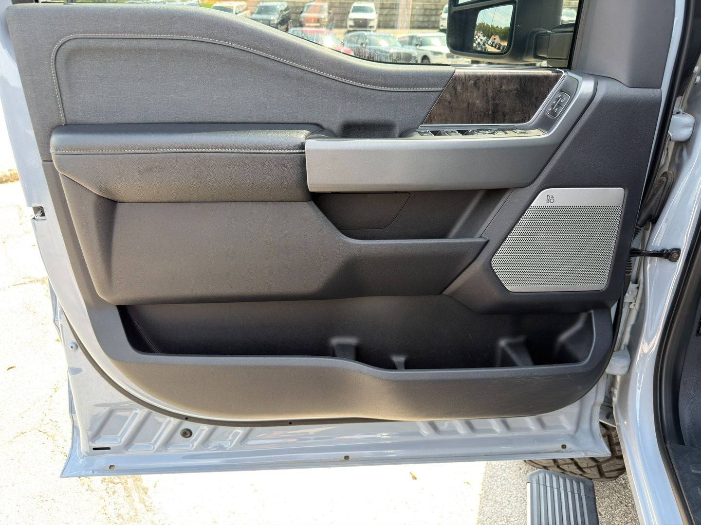 2024 Ford Super Duty F-350 DRW Lariat 4X4