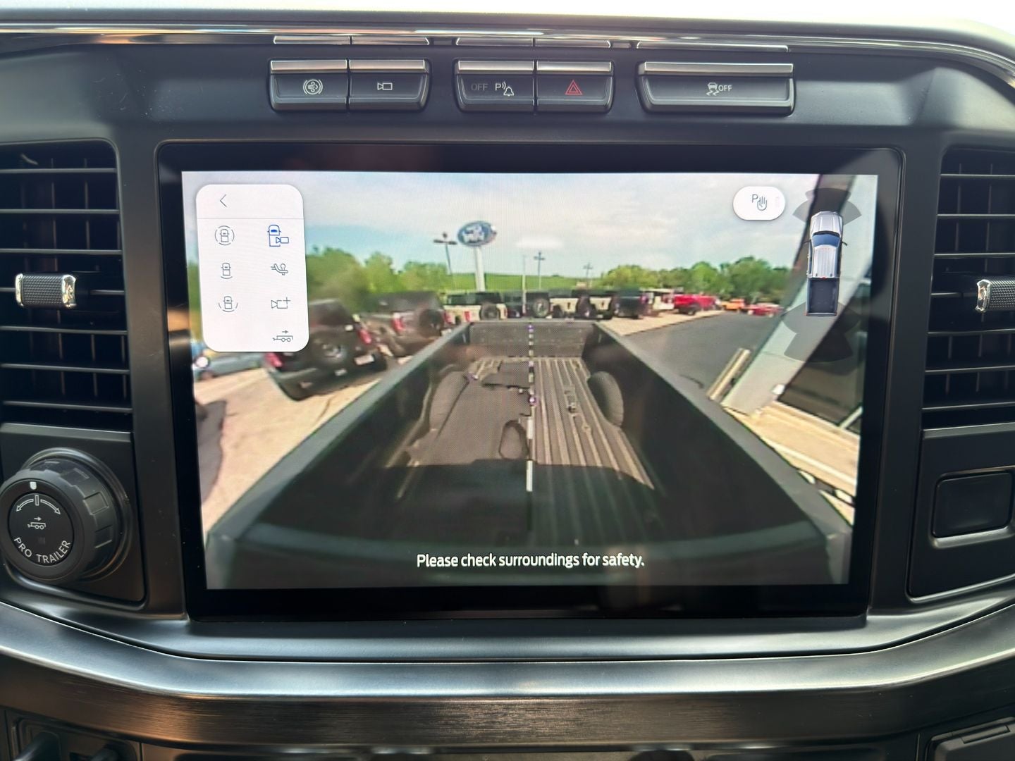 2024 Ford Super Duty F-350 DRW Lariat 4X4