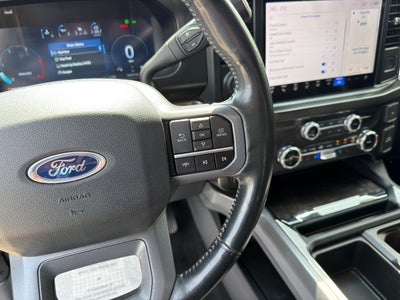 2024 Ford Super Duty F-350 DRW Lariat 4X4