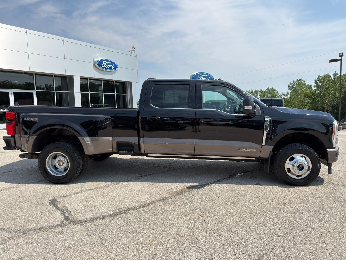 2023 Ford Super Duty F-350 DRW King Ranch 4X4