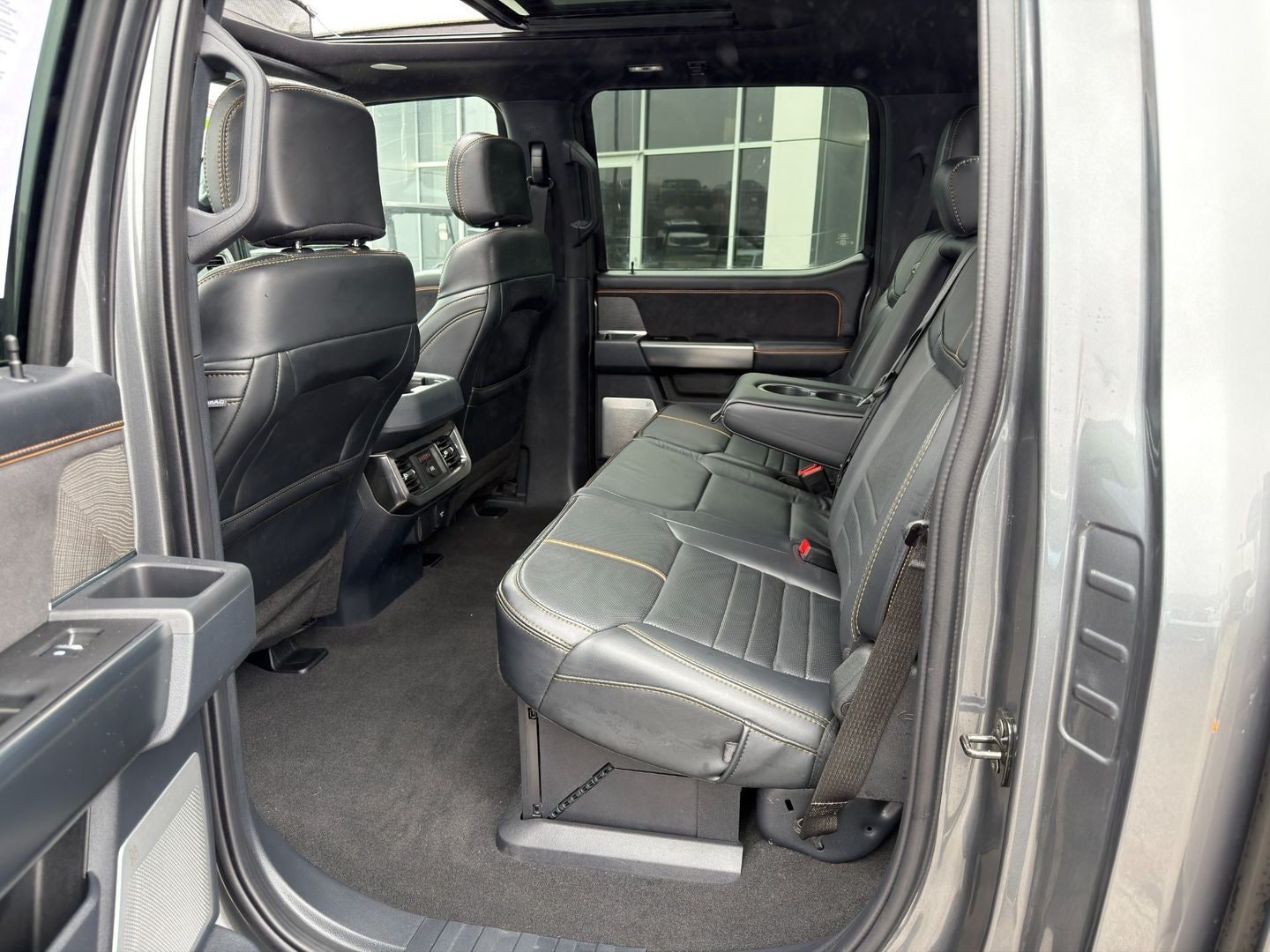 2024 Ford Super Duty F-450 DRW Platinum 4X4