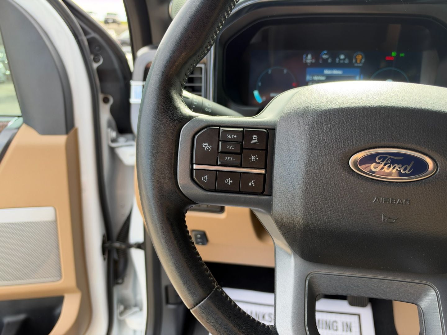 2024 Ford Super Duty F-450 DRW Lariat 4X4