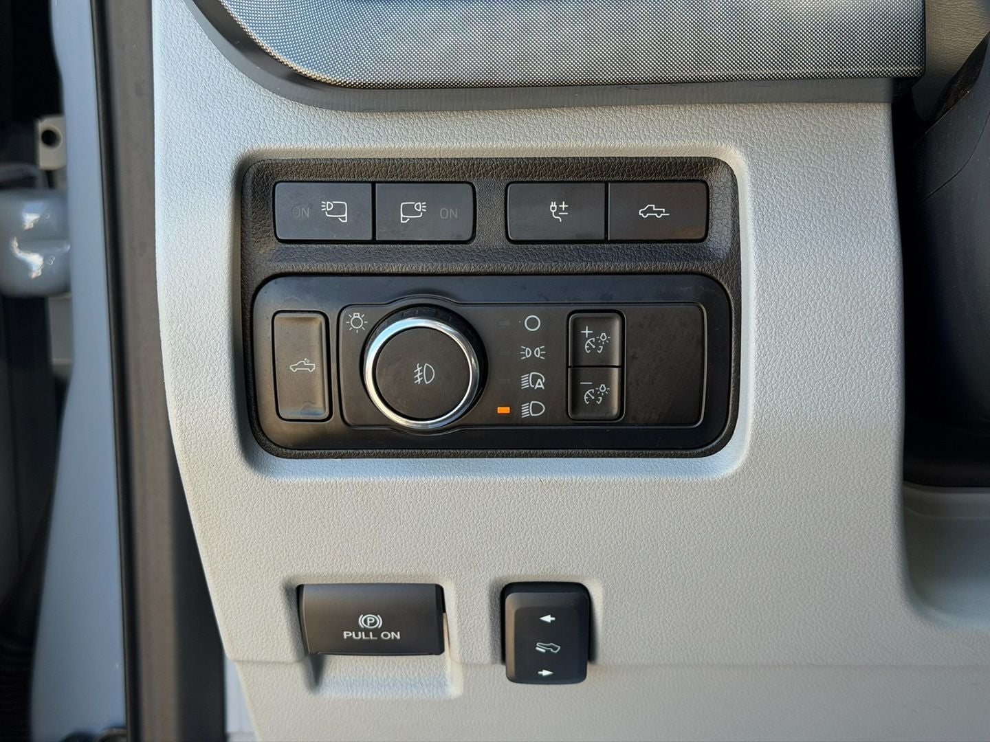 2024 Ford Super Duty F-450 DRW Limited 4X4