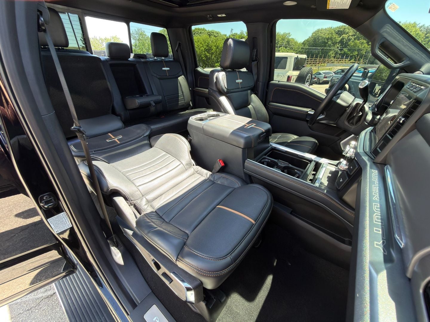 2024 Ford Super Duty F-450 DRW Platinum 4X4