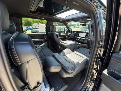 2024 Ford Super Duty F-450 DRW Platinum 4X4