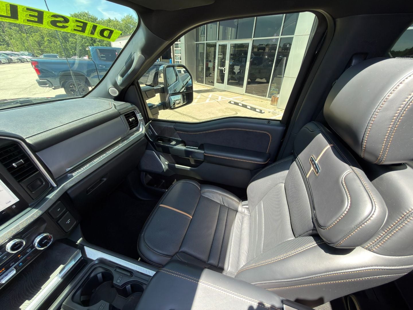 2024 Ford Super Duty F-450 DRW Platinum 4X4