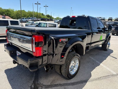 2024 Ford Super Duty F-450 DRW Platinum 4X4