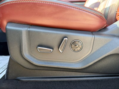 2022 Ford Super Duty F-450 DRW Platinum 4X4