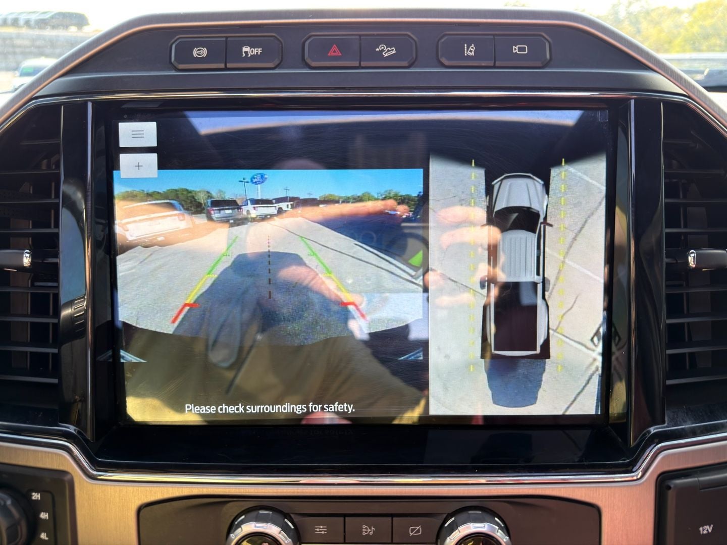 2022 Ford Super Duty F-450 DRW Platinum 4X4