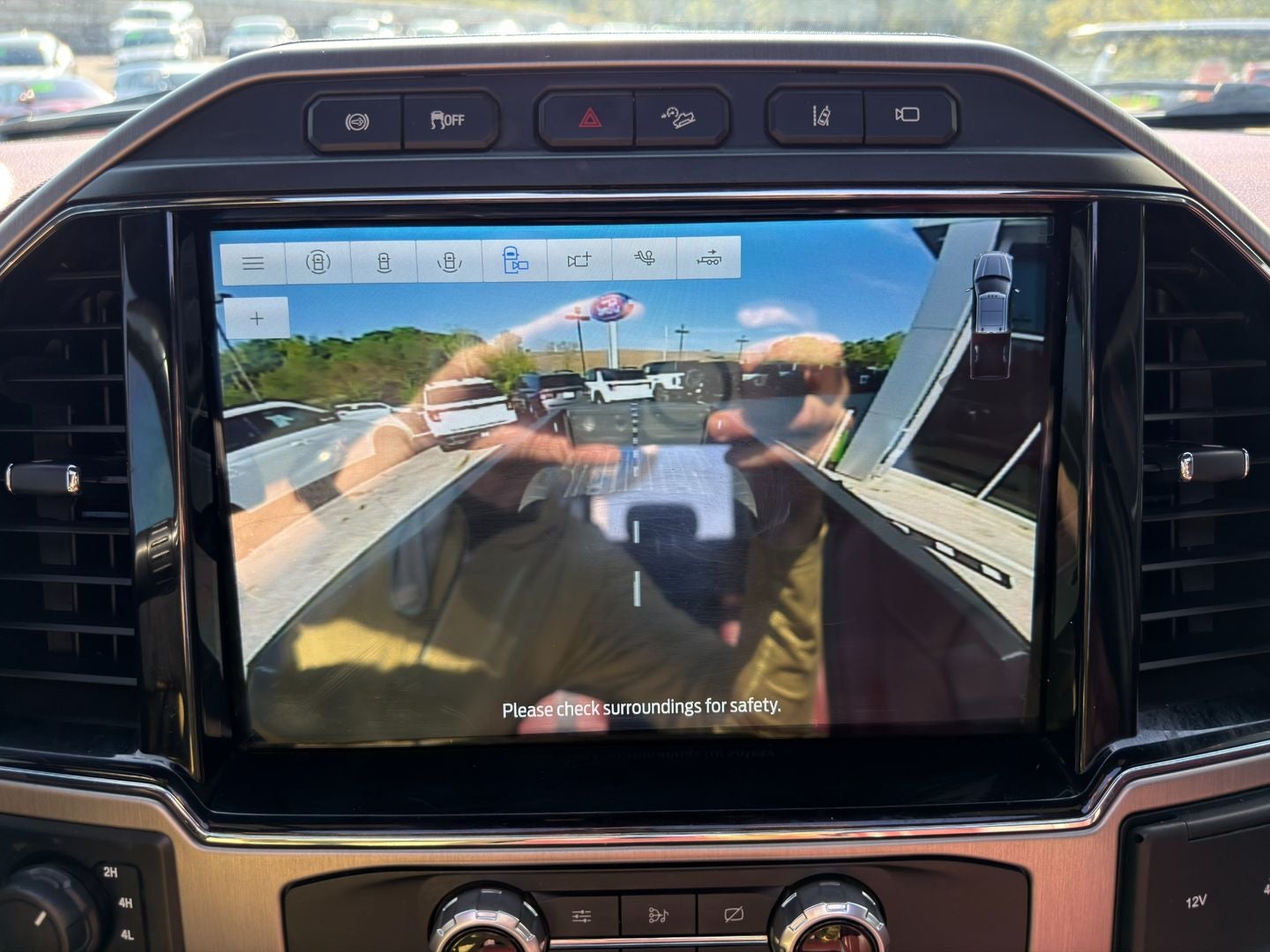 2022 Ford Super Duty F-450 DRW Platinum 4X4