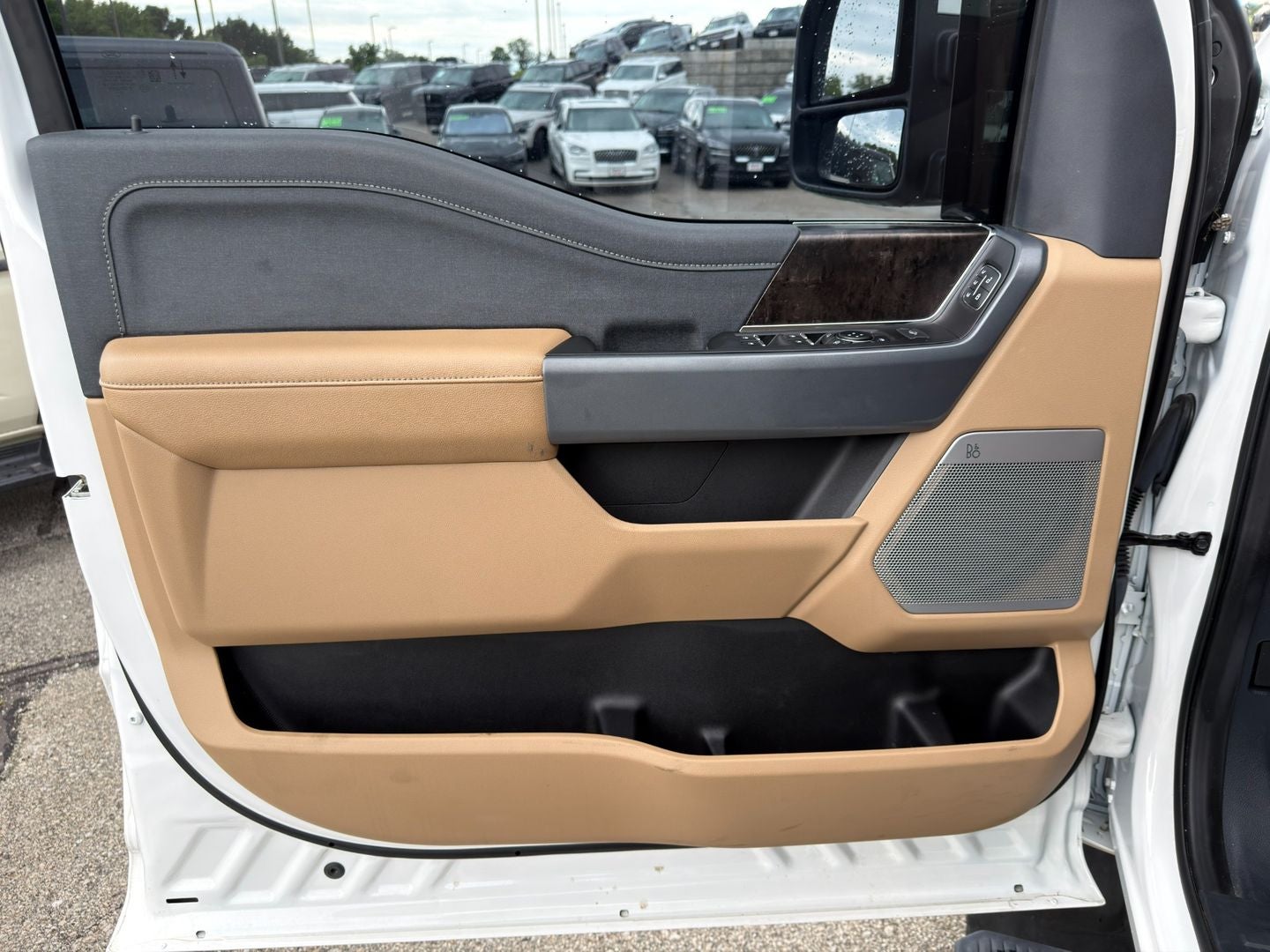 2023 Ford Super Duty F-450 DRW Lariat 4X4