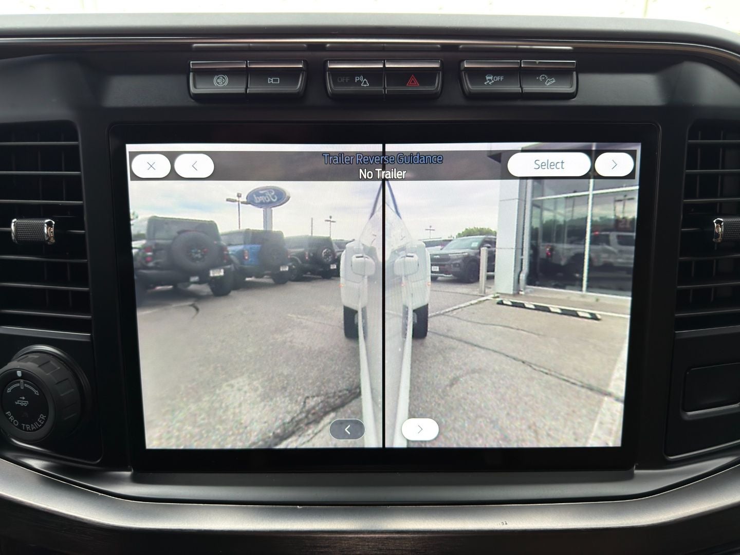 2023 Ford Super Duty F-450 DRW Lariat 4X4