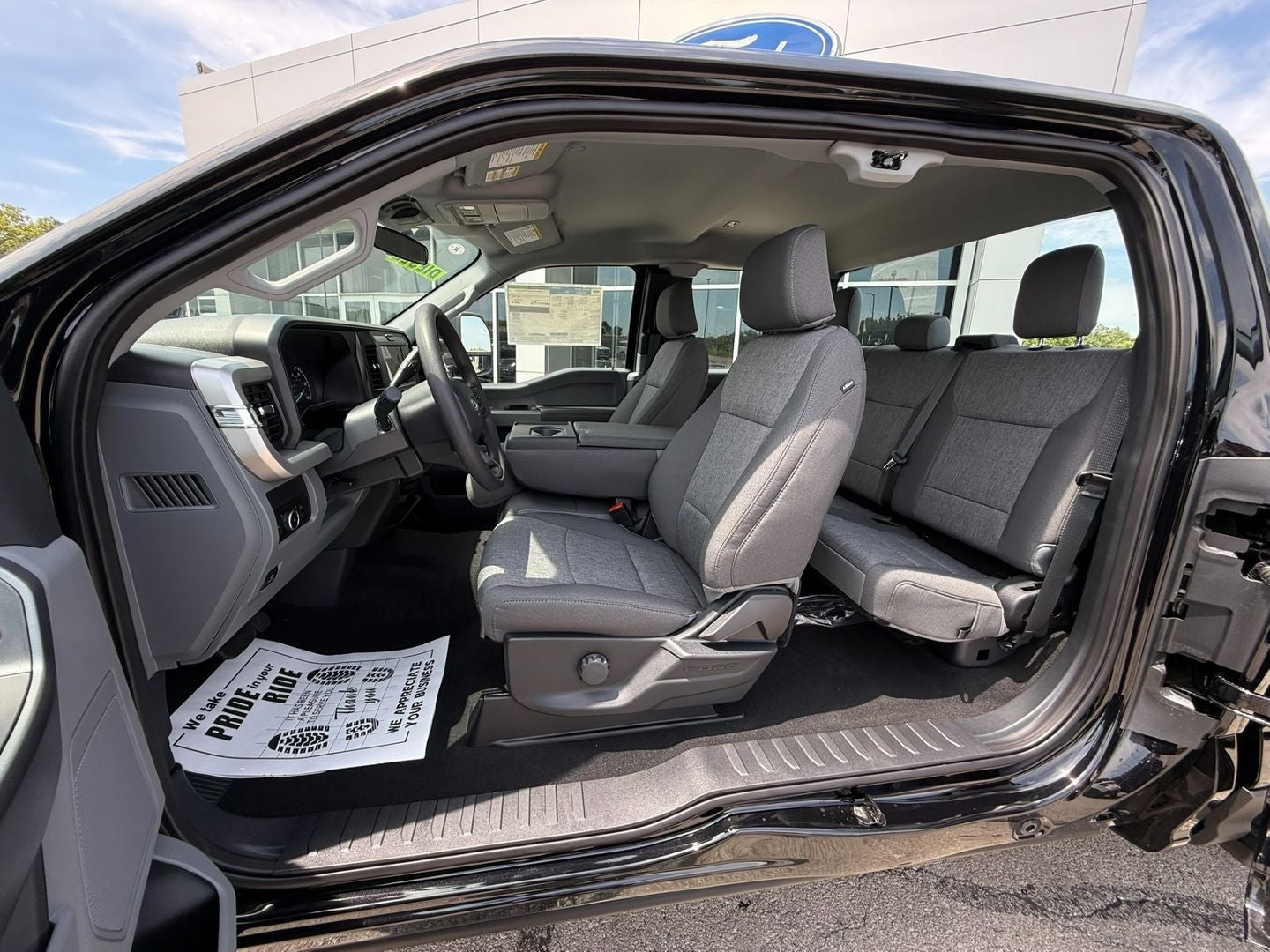 2025 Ford Super Duty F-250® XL