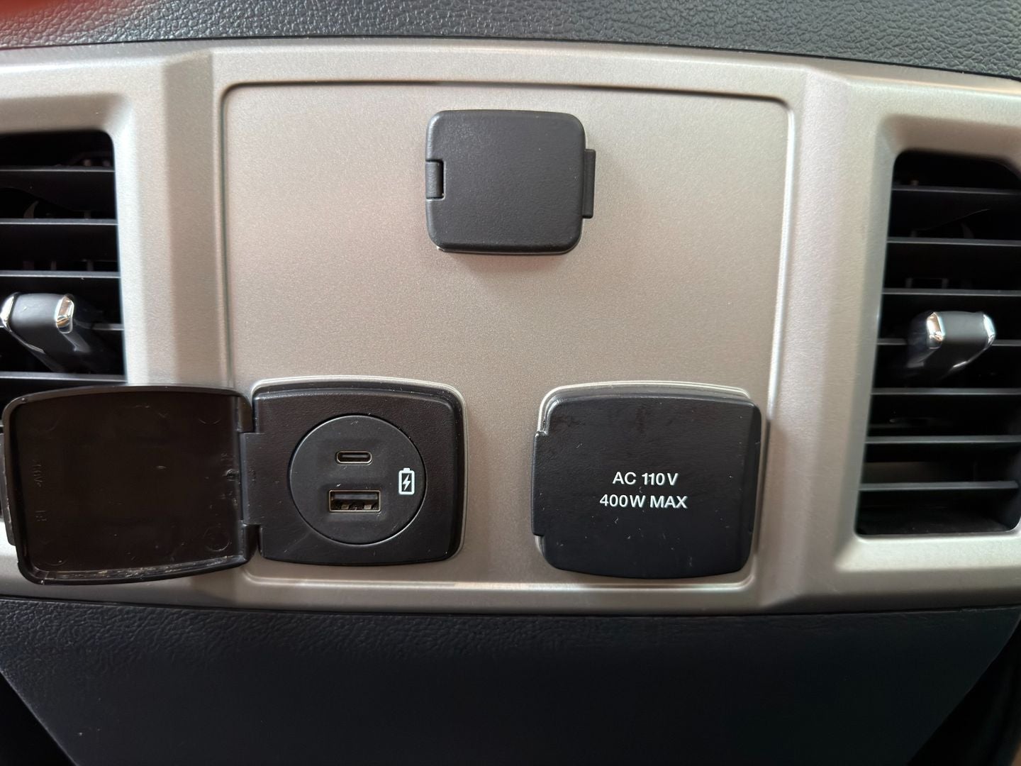 2022 Ford Super Duty F-350 SRW Lariat 4X4