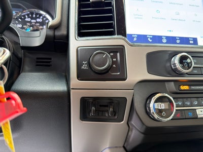 2022 Ford Super Duty F-350 SRW Lariat 4X4