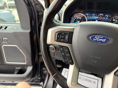 2022 Ford Super Duty F-350 SRW Lariat 4X4
