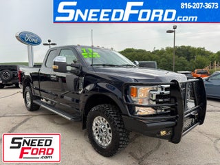 2022 Ford Super Duty F-350 SRW Lariat 4X4