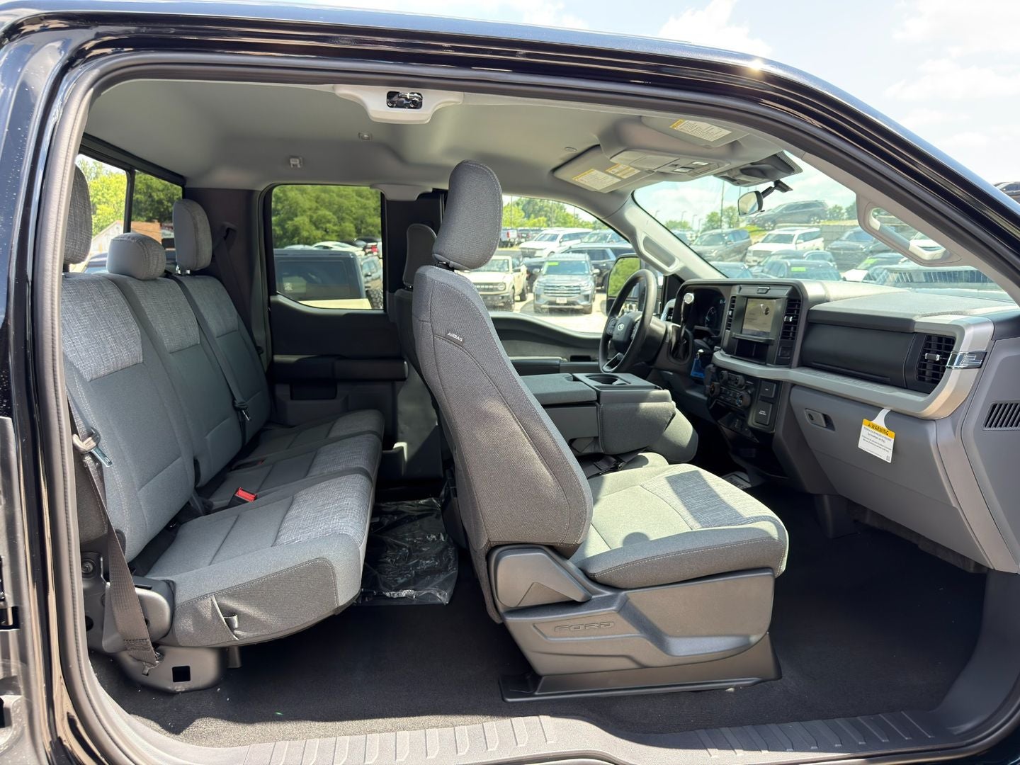 2026 Ford Super Duty F-350® XLT