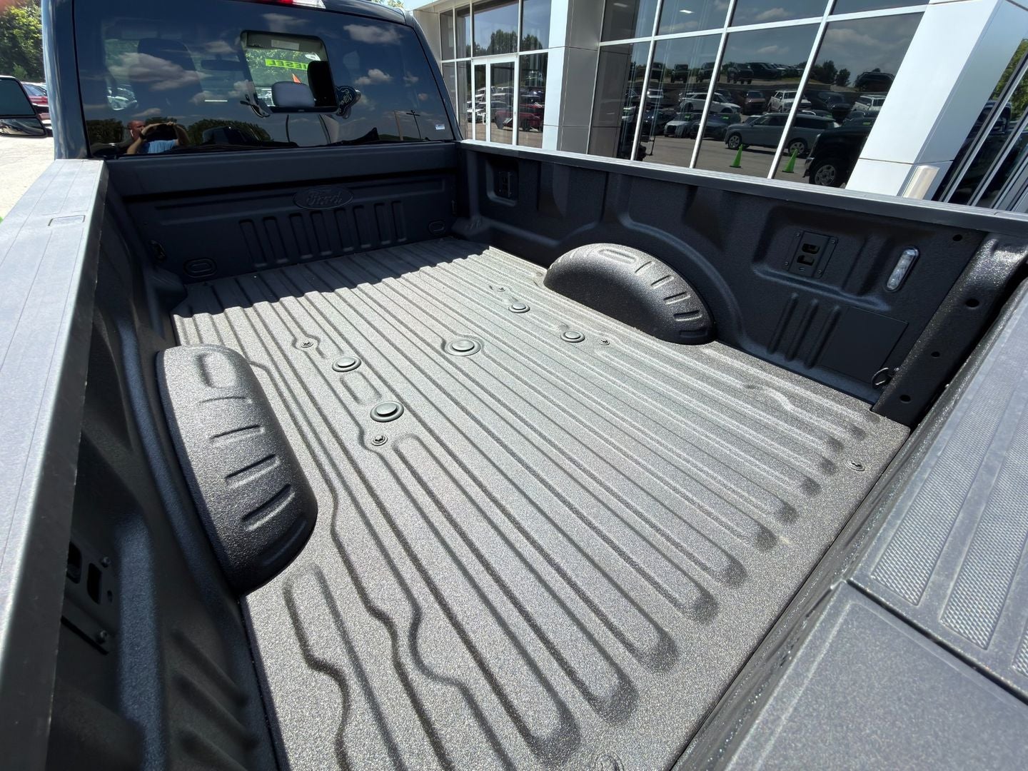 2026 Ford Super Duty F-350® XLT