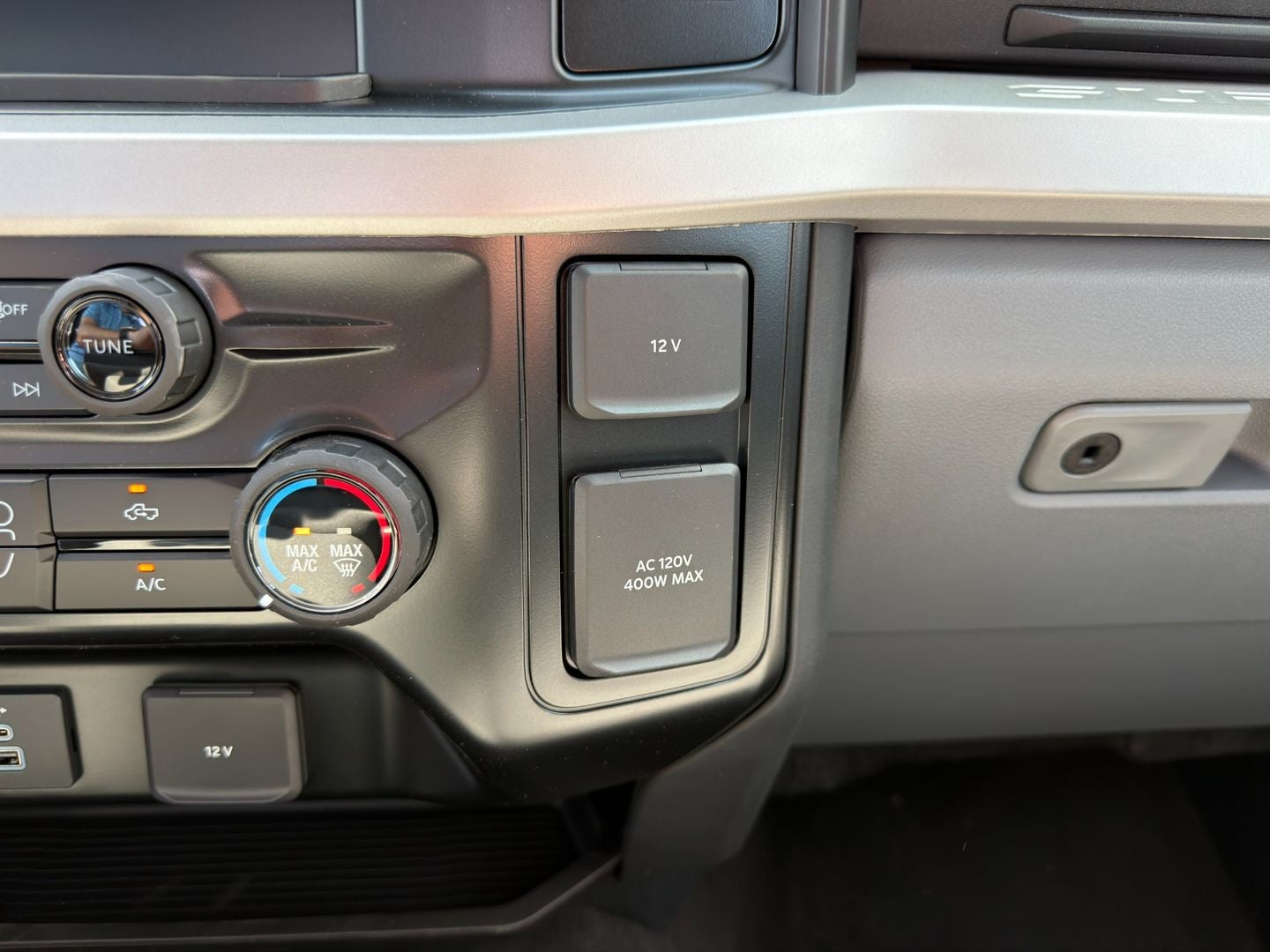 2026 Ford Super Duty F-350® XLT