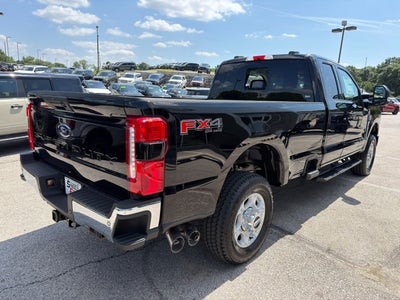 2026 Ford Super Duty F-350® XLT