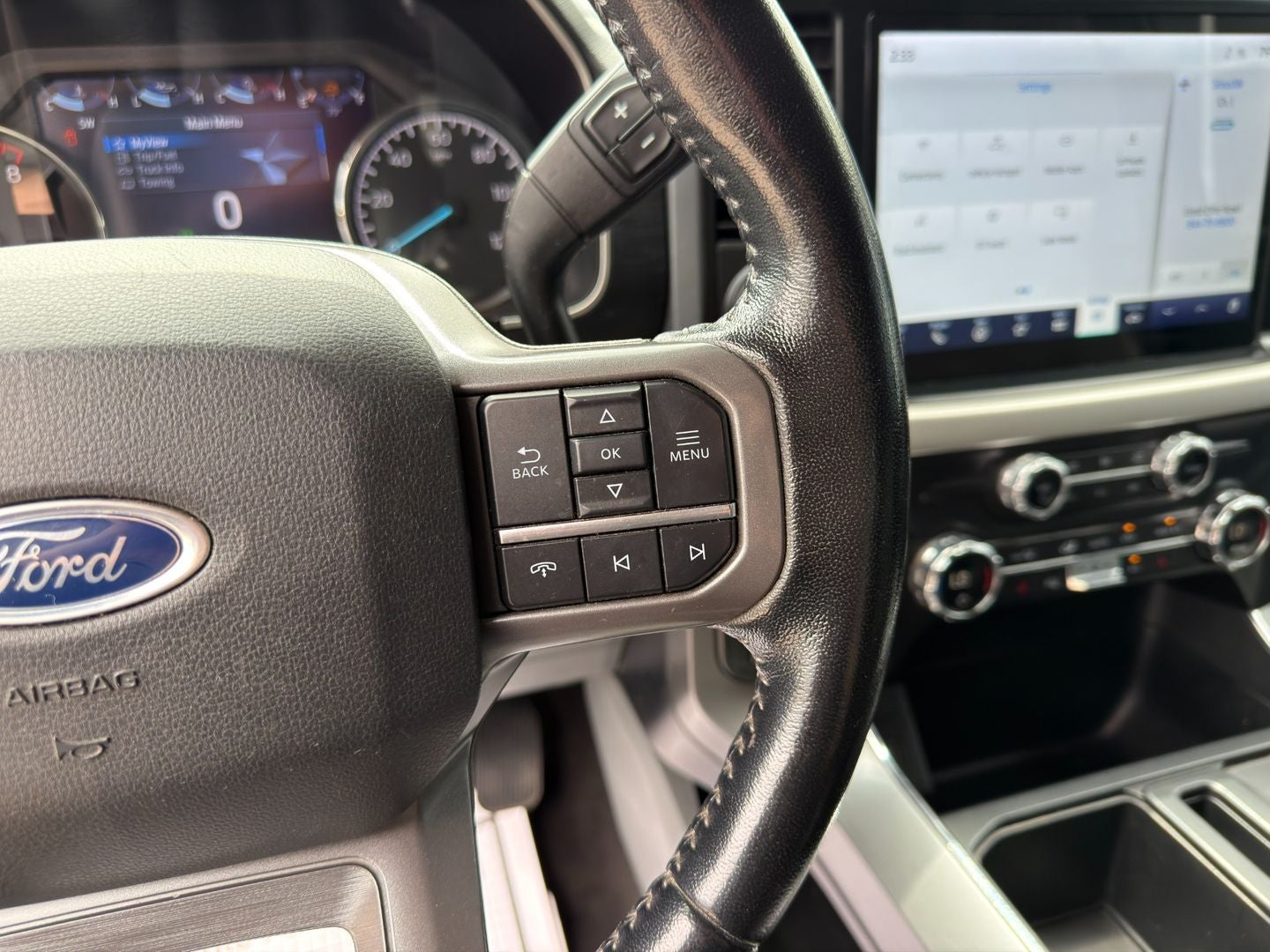 2021 Ford F-150 XLT V8