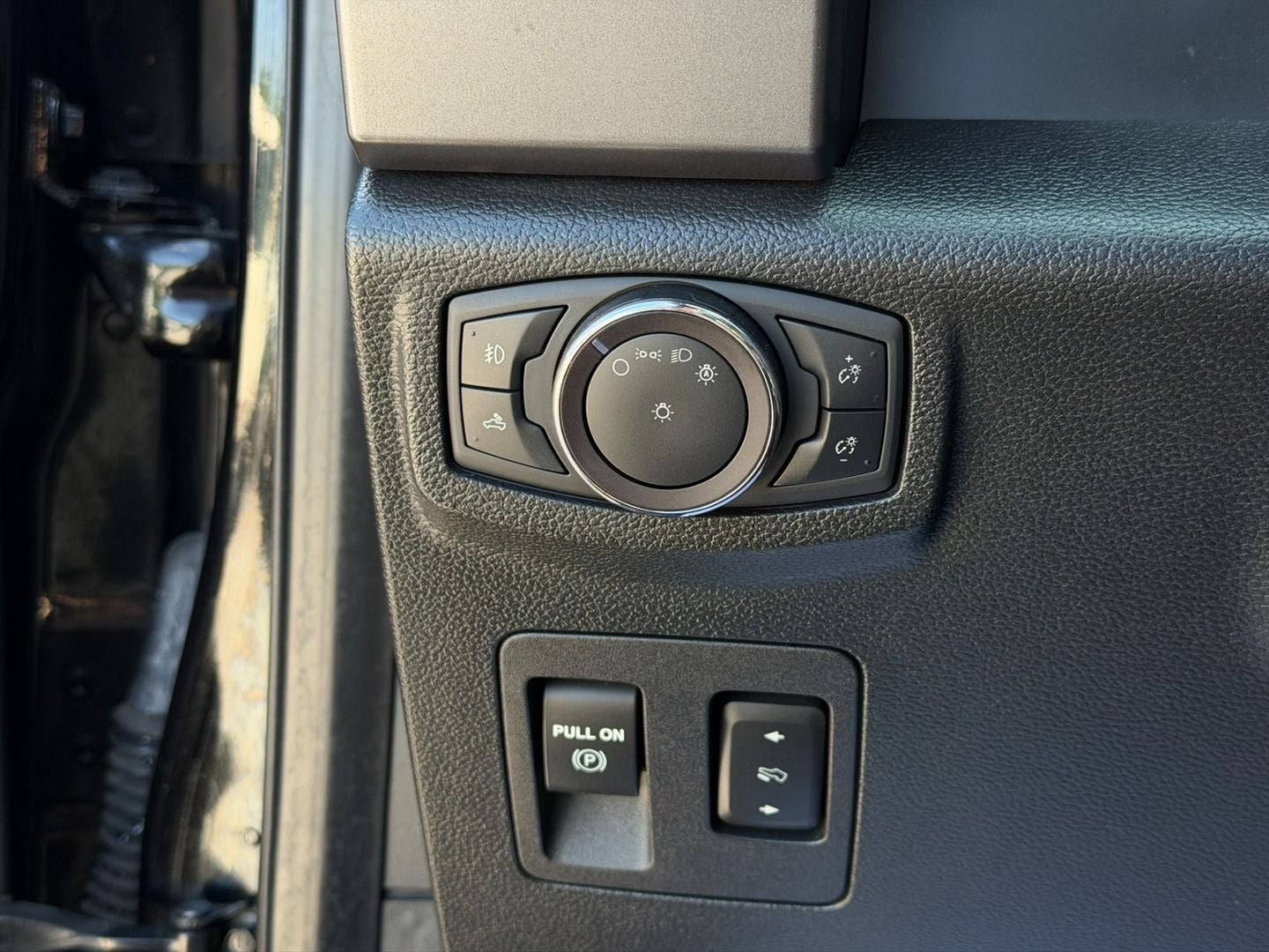 2019 Ford F-150 XLT V6