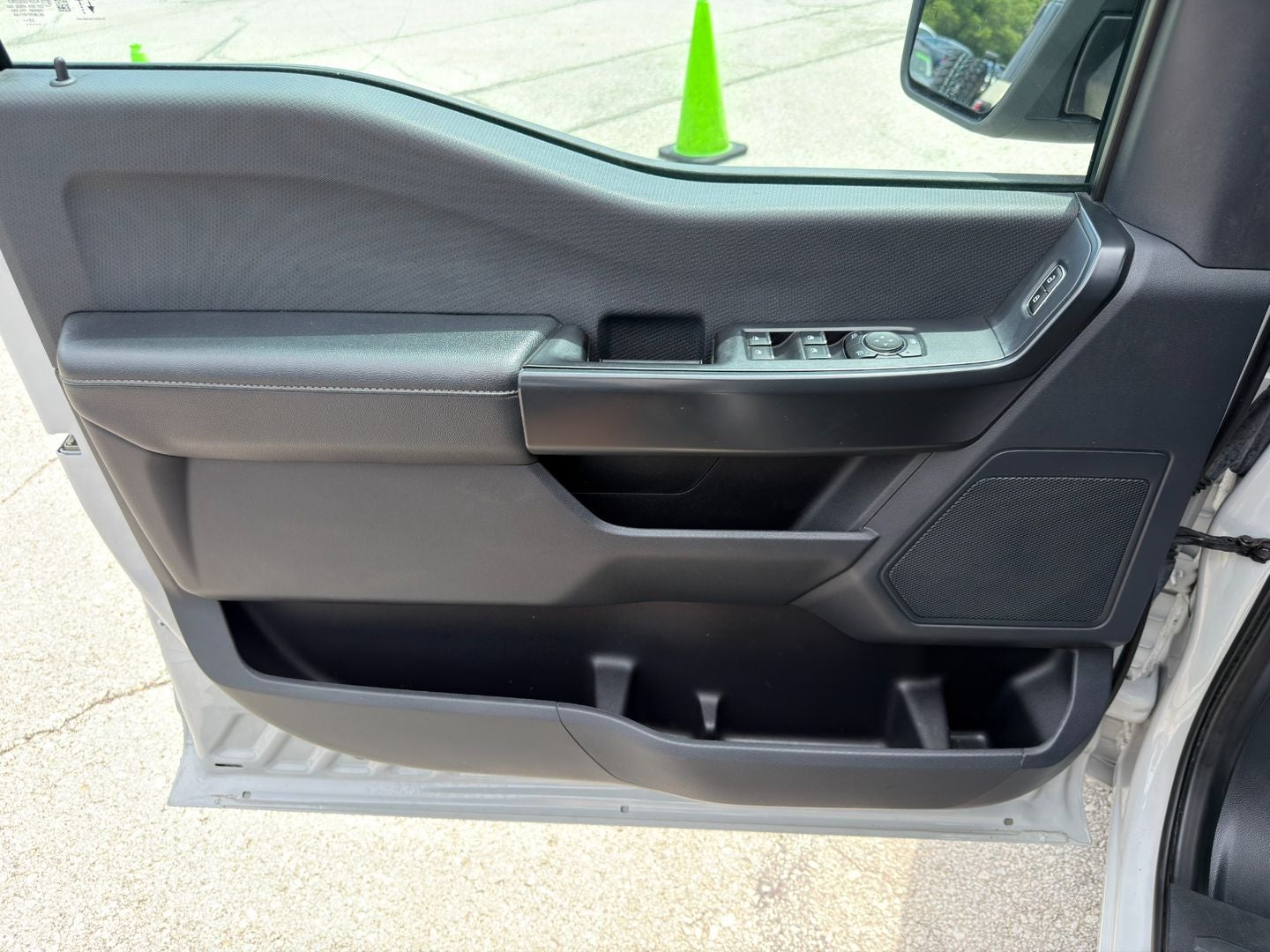 2023 Ford F-150 XL V6