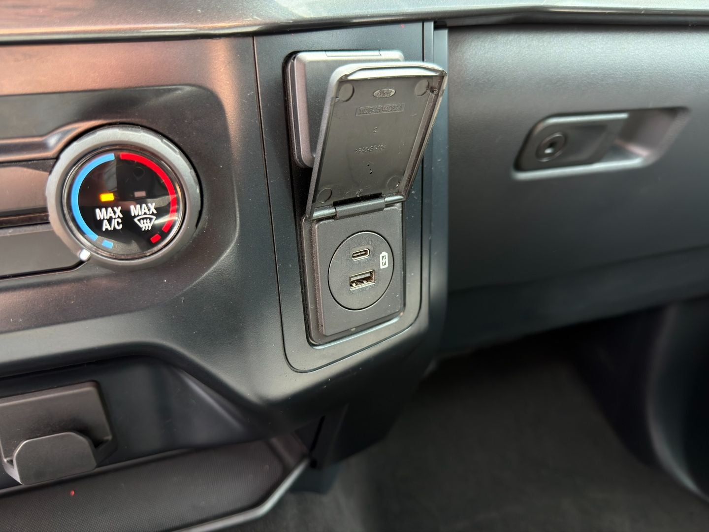 2023 Ford F-150 XL V6