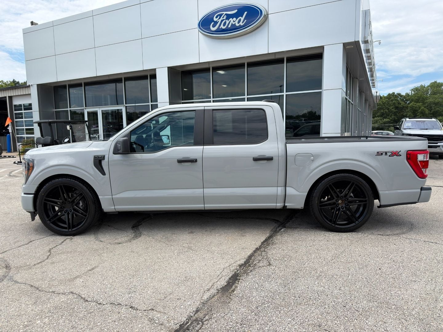 2023 Ford F-150 XL V6