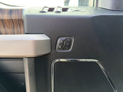 2020 Ford F-150 Lariat 4X4 V8