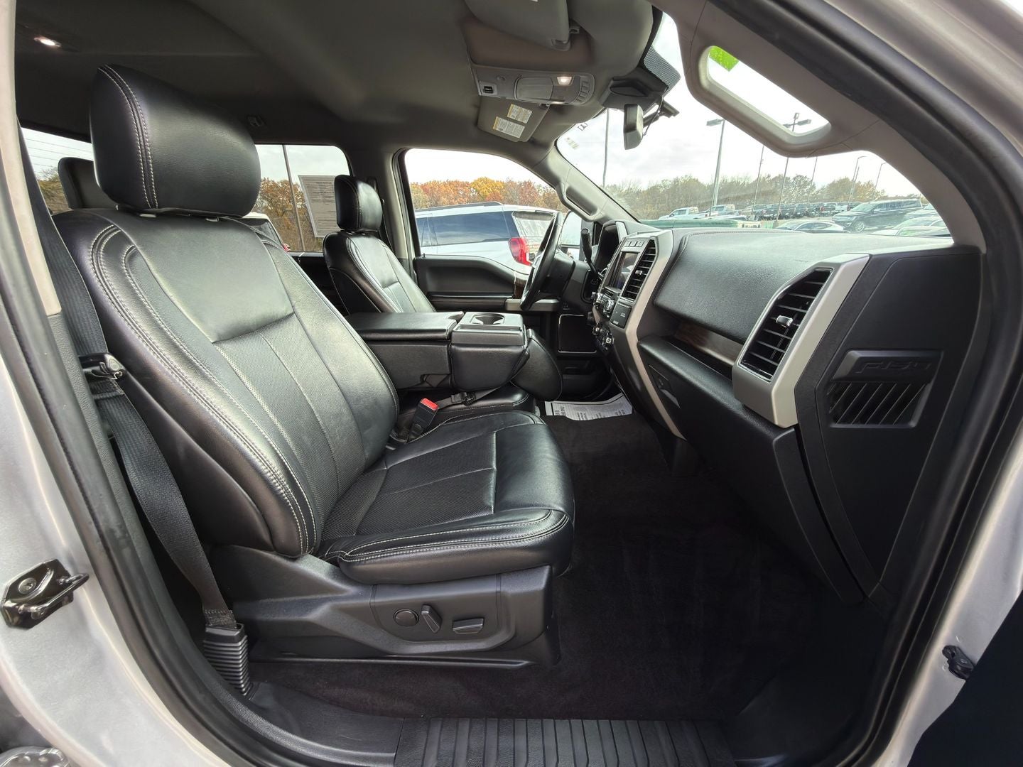 2020 Ford F-150 Lariat 4X4 V8