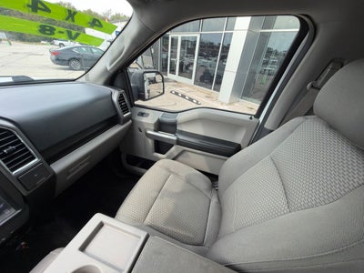 2016 Ford F-150 XLT 4X4 V8