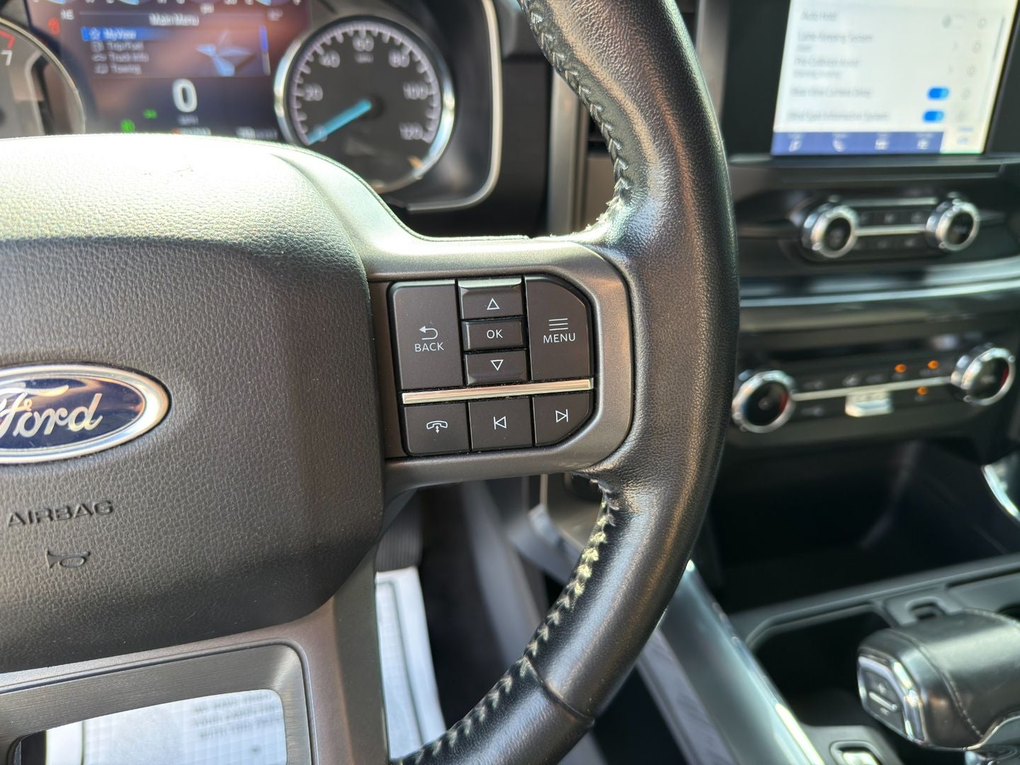 2022 Ford F-150 XLT 4X4 V6