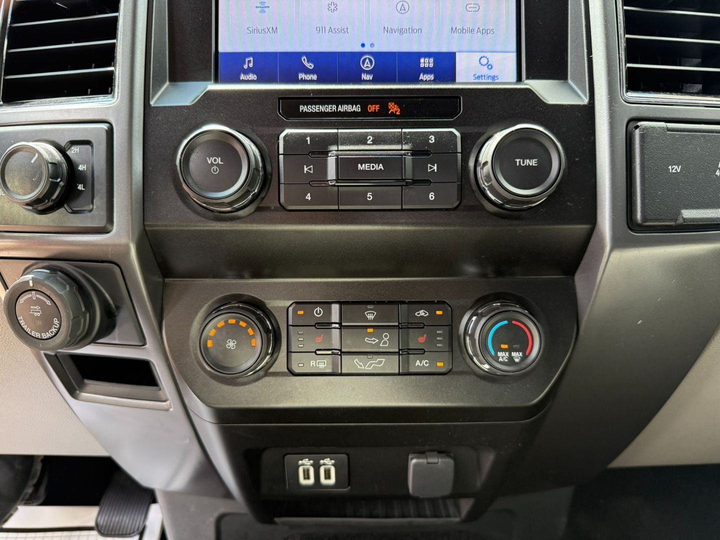 2020 Ford F-150 XLT 4X4 V6