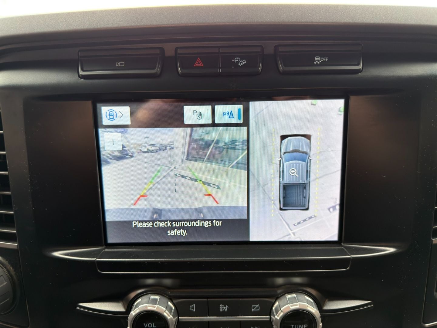 2023 Ford F-150 XLT 4X4 V6