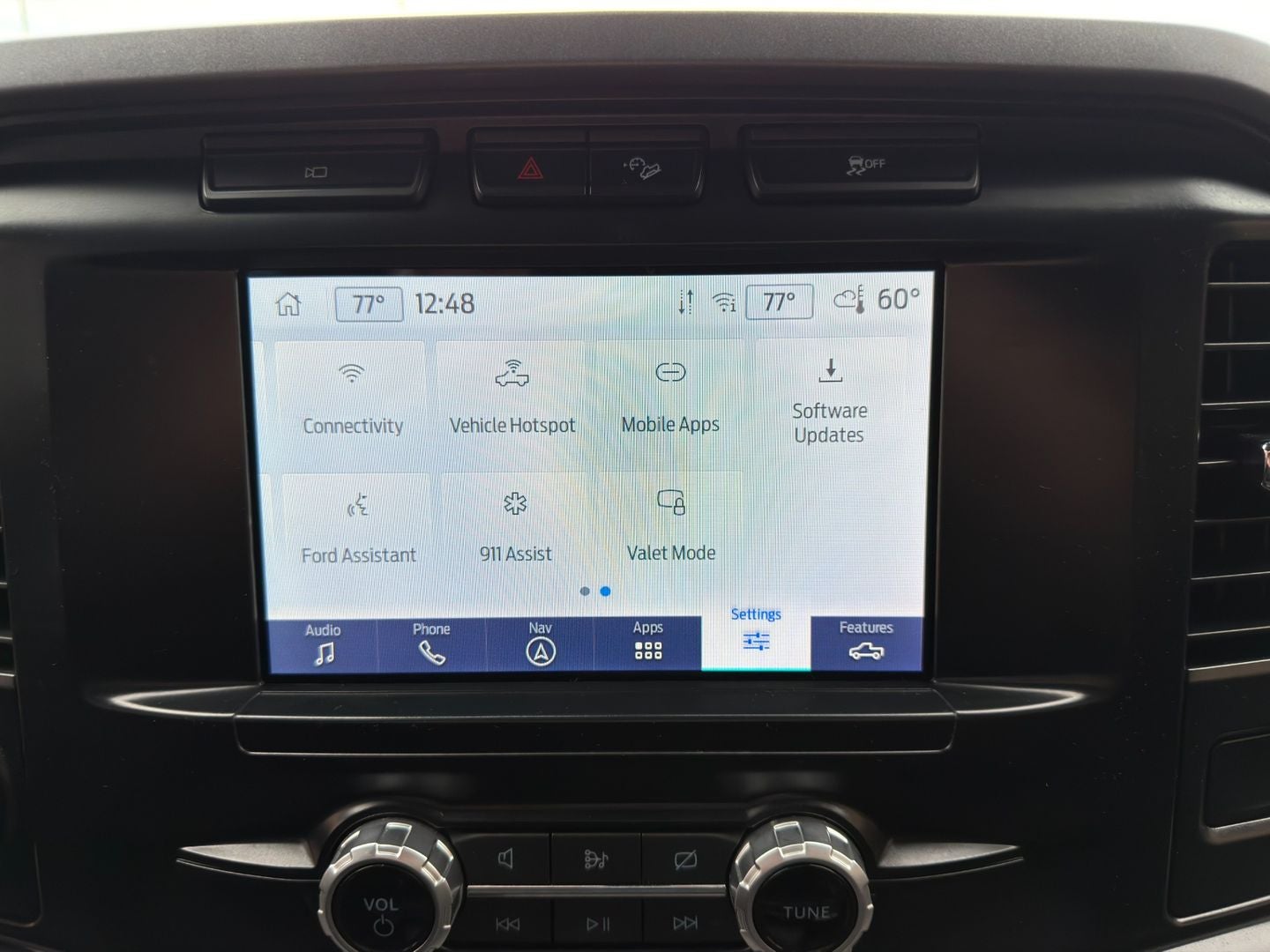 2023 Ford F-150 XLT 4X4 V6