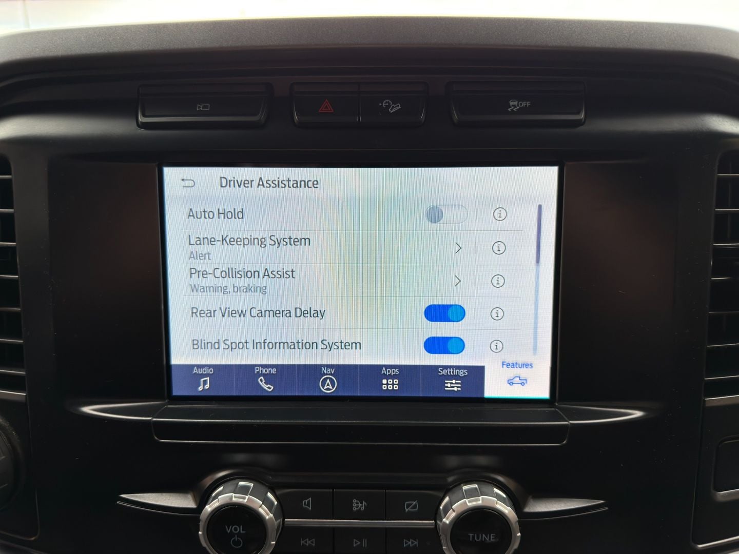 2023 Ford F-150 XLT 4X4 V6