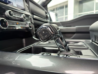 2023 Ford F-150 XLT 4X4 V6
