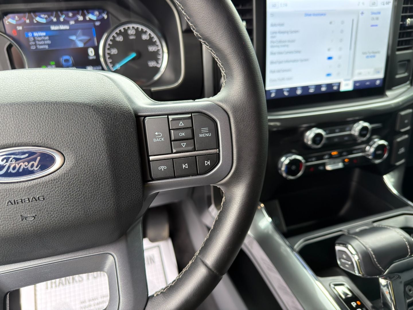 2023 Ford F-150 XLT 4X4 V6